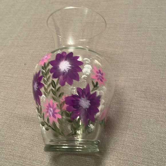 Large Vase with Hand Painted Flowers in Purple & Pink Gardening Vase - Picture 10 of 12